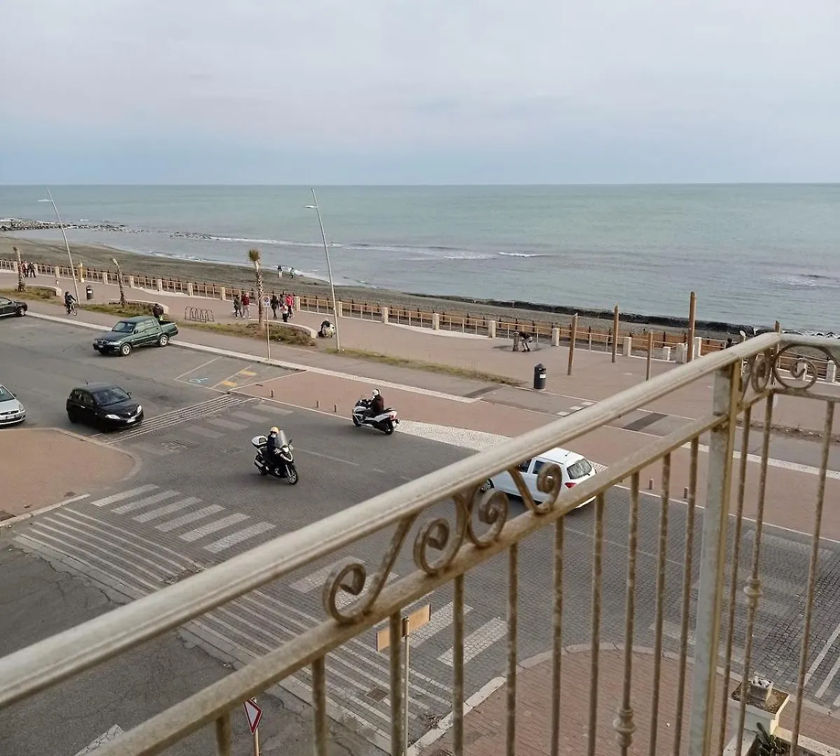 Magnificent House By The Sea Apartment Lido di Ostia
